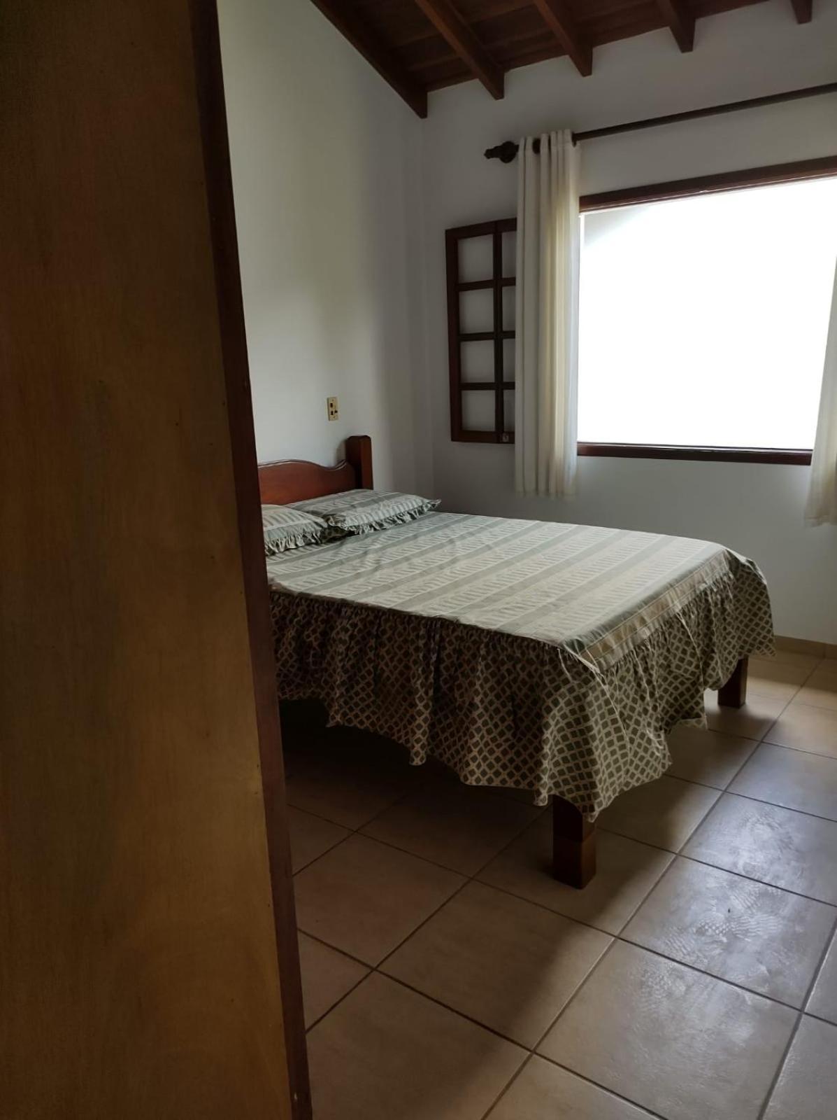 Casa Em Condominio Fechado Proximo A Praia